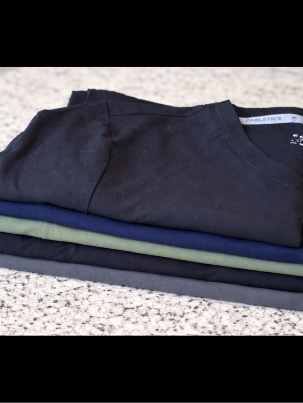 Lot of Women’s Scrubs – Fabletics, Hanes & More – Size XL–1X – Tops & Bottoms